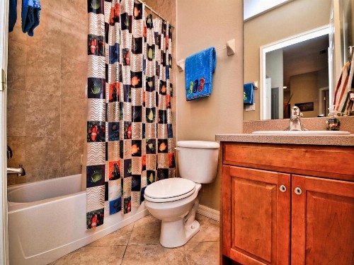 Harborview Grande 703 - image 15