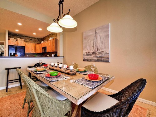 Harborview Grande 703 - image 17