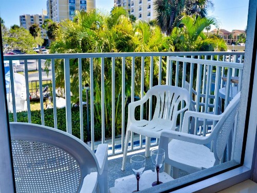 Bayside Condos 18 - image 6