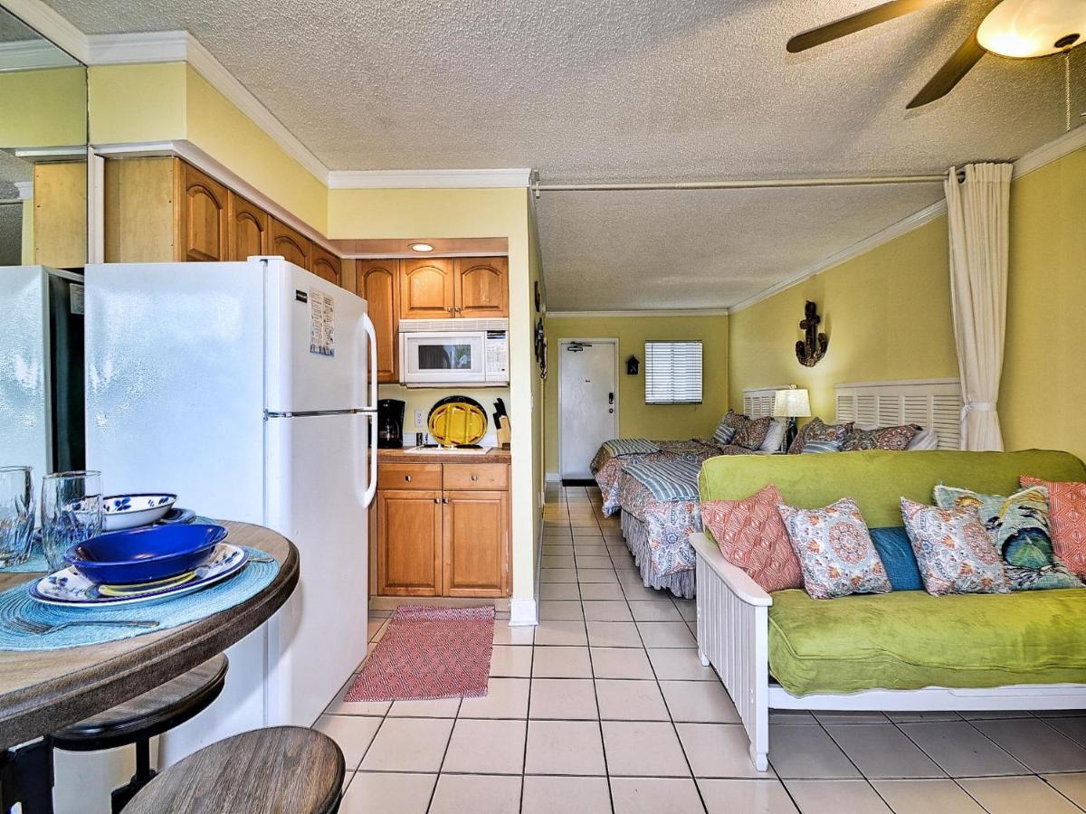 Bayside Condos 18 - image 7