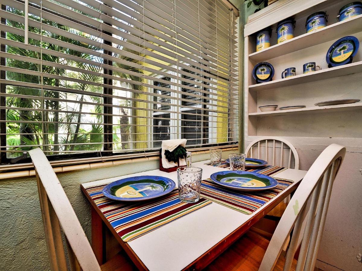 Palm Place 2 - Coconut Palm Beach getaway 623 - image 2
