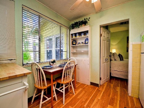 Palm Place 2 - Coconut Palm Beach getaway 623 - image 7