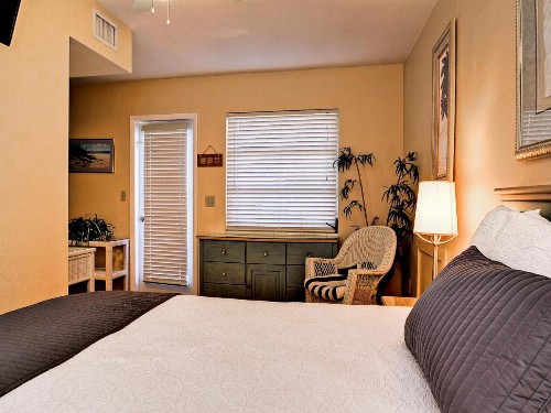 Palm Place 4- Royal Palm 621 - image 17