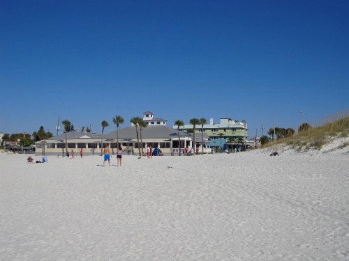 Palm Pavilion Inn - image 15