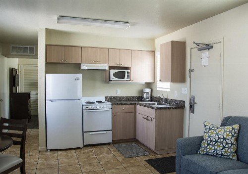 Palm Pavilion Inn - image 16