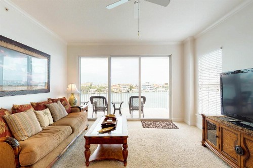 Bay Harbor 405 - image 12