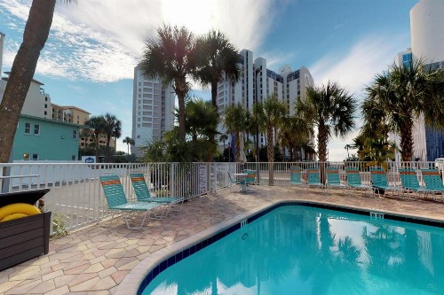Pelican Pointe - image 10