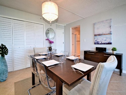 Dolphin Cove Beautiful 11th Floor Water View - 1 Bedroom 1 Bathroom 23149 - image 7