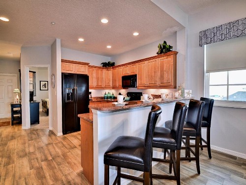 Harborview Grande 800 Luxury 8th Floor Condo with Stunning Harbor Views 23067 - image 21