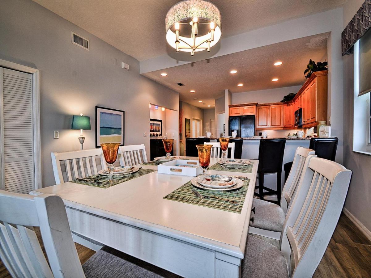 Harborview Grande 800 Luxury 8th Floor Condo with Stunning Harbor Views 23067 - image 7