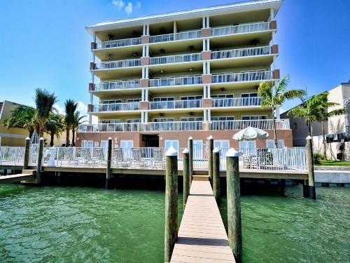 Sandpiper's Cove 203 Luxury Waterfront 3 Bedroom 2 Bath Condo 23130 - image 21