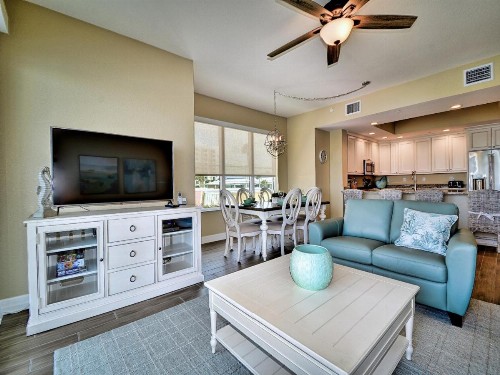 Sandpiper's Cove 203 Luxury Waterfront 3 Bedroom 2 Bath Condo 23130 - image 26