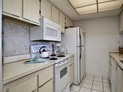 440 West 1005N Private Balcony with Water View 23095 - image 18