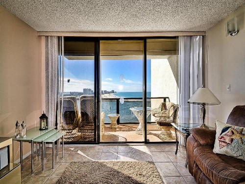440 West Condos 1508S Walk to the Beach 555 - image 9