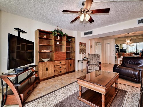 440 West 902N Waterfront 2 Bedroom 2 Bathroom at 440 West 23127 - image 4