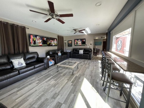 Forever Sunshine IX - Weekly Beach Rental apts - image 3