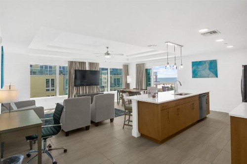 The Avalon Club - image 22