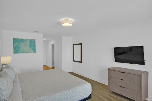 The Avalon Club - image 32