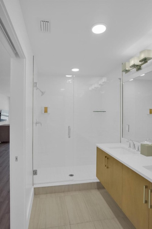 The Avalon Club - image 45