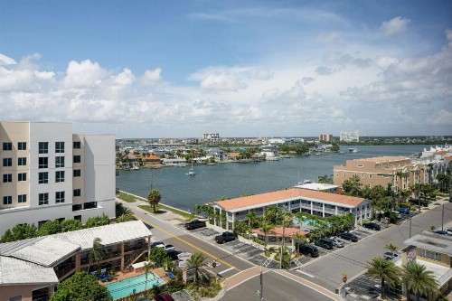 AC Hotel by Marriott Clearwater Beach - image 20