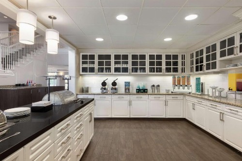 Homewood Suites by Hilton St. Petersburg Clearwater - image 7