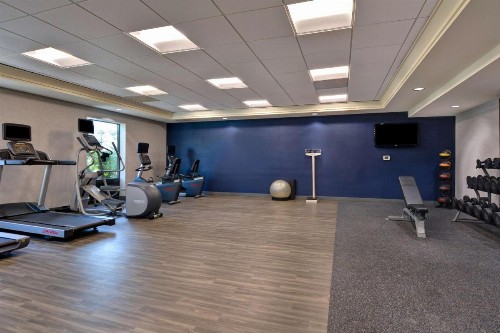 Hampton Inn & Suites Clearwater/St. Petersburg-Ulmerton Road - image 17