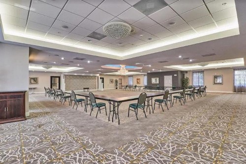 Holiday Inn Express Hotel & Suites Clearwater US 19 North - image 42