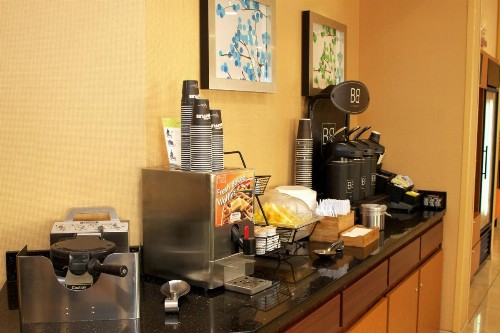 Fairfield Inn and Suites St Petersburg Clearwater - image 17