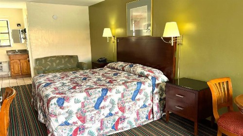Gulf Way Inn Clearwater - image 24
