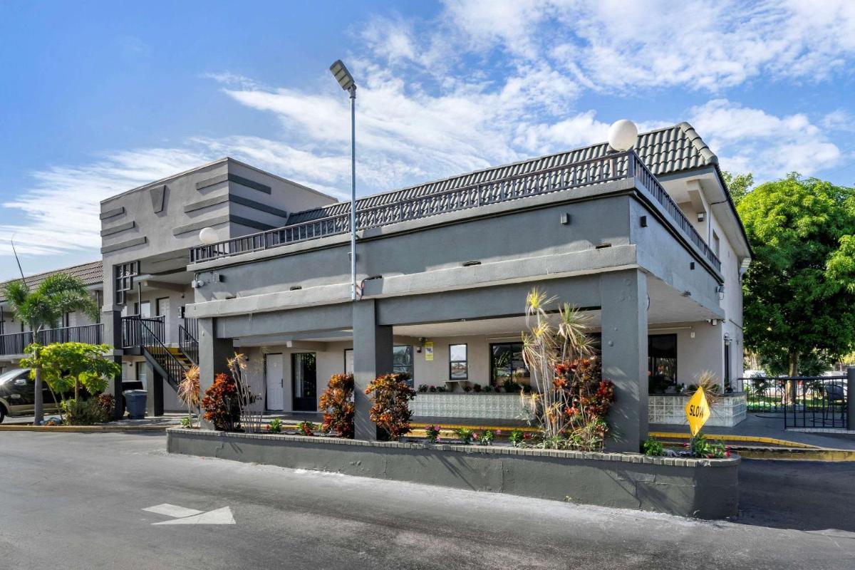 Rodeway Inn Clearwater-Dunedin - main image