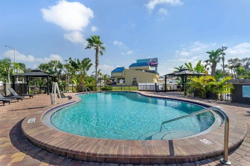 Rodeway Inn Clearwater-Dunedin - image 10