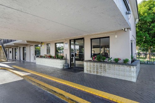 Rodeway Inn Clearwater-Dunedin - image 11