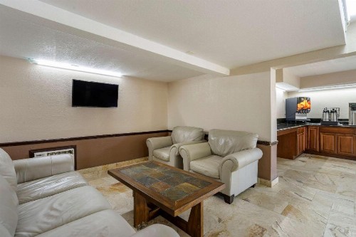 Rodeway Inn Clearwater-Dunedin - image 17