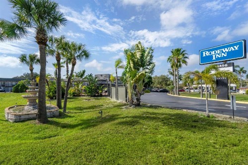 Rodeway Inn Clearwater-Dunedin - image 18