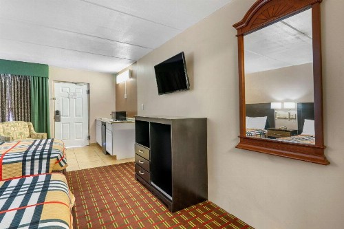 Rodeway Inn Clearwater-Dunedin - image 5