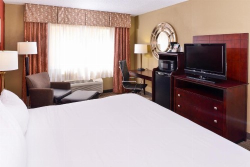 Holiday Inn Express Hotel Clearwater East - ICOT Center an IHG Hotel - image 32