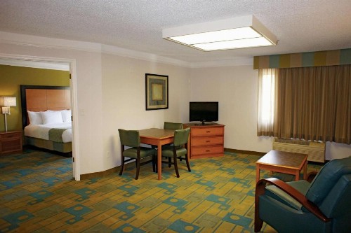 La Quinta by Wyndham St. Pete-Clearwater Airport - image 31
