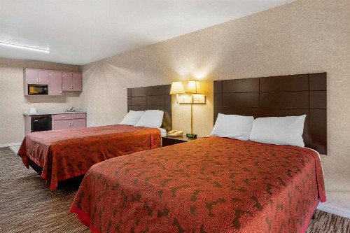 Rodeway Inn Clearwater-Largo - image 10