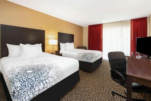 La Quinta by Wyndham Clearwater Central - image 13