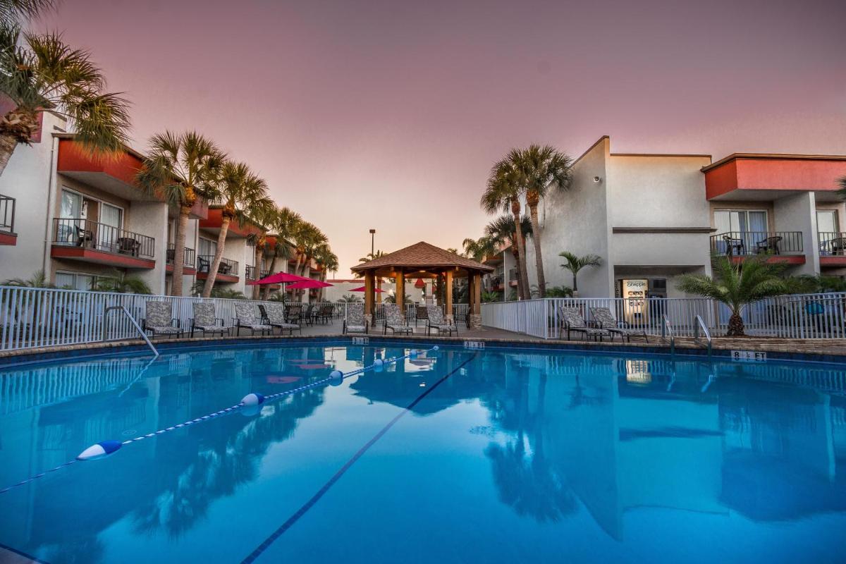 La Quinta by Wyndham Clearwater Central - image 4