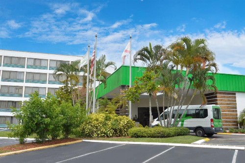 Holiday Inn St. Petersburg N - Clearwater an IHG Hotel