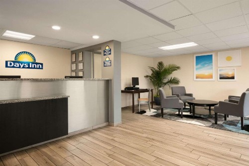 Days Inn by Wyndham Clearwater/Central - image 21