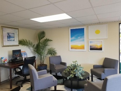 Days Inn by Wyndham Clearwater/Central - image 9