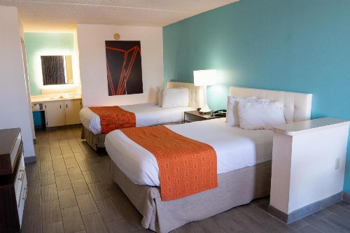 Howard Johnson by Wyndham Clearwater FL - image 29