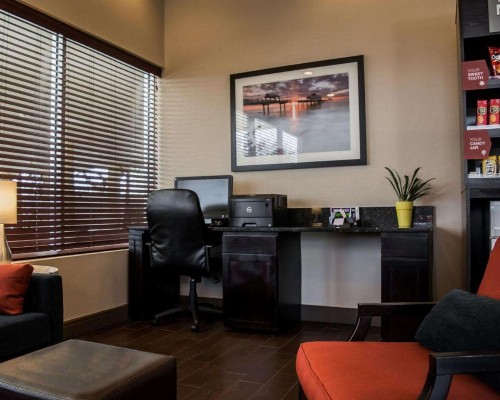 Comfort Suites Clearwater - Dunedin - image 14
