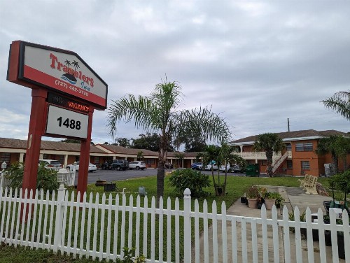 Travelers Inn - Clearwater - image 4