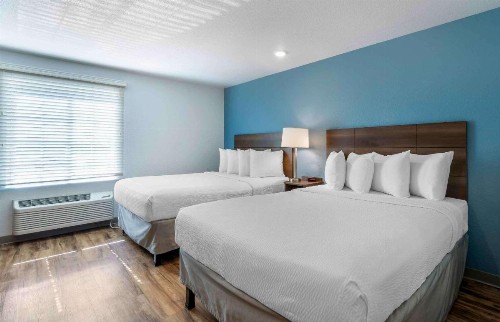 Woodspring Suites Clearwater - image 11