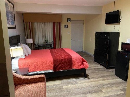 Delux Inn - image 18
