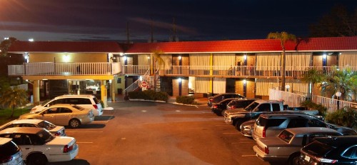 Express Inn & Suites - 5 Miles from St Petersburg Clearwater Airport - image 16