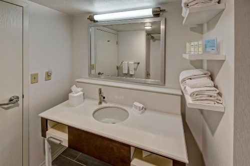Hampton Inn & Suites Clermont - image 25
